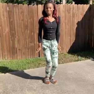 Meet your Posher, Deanna michelle